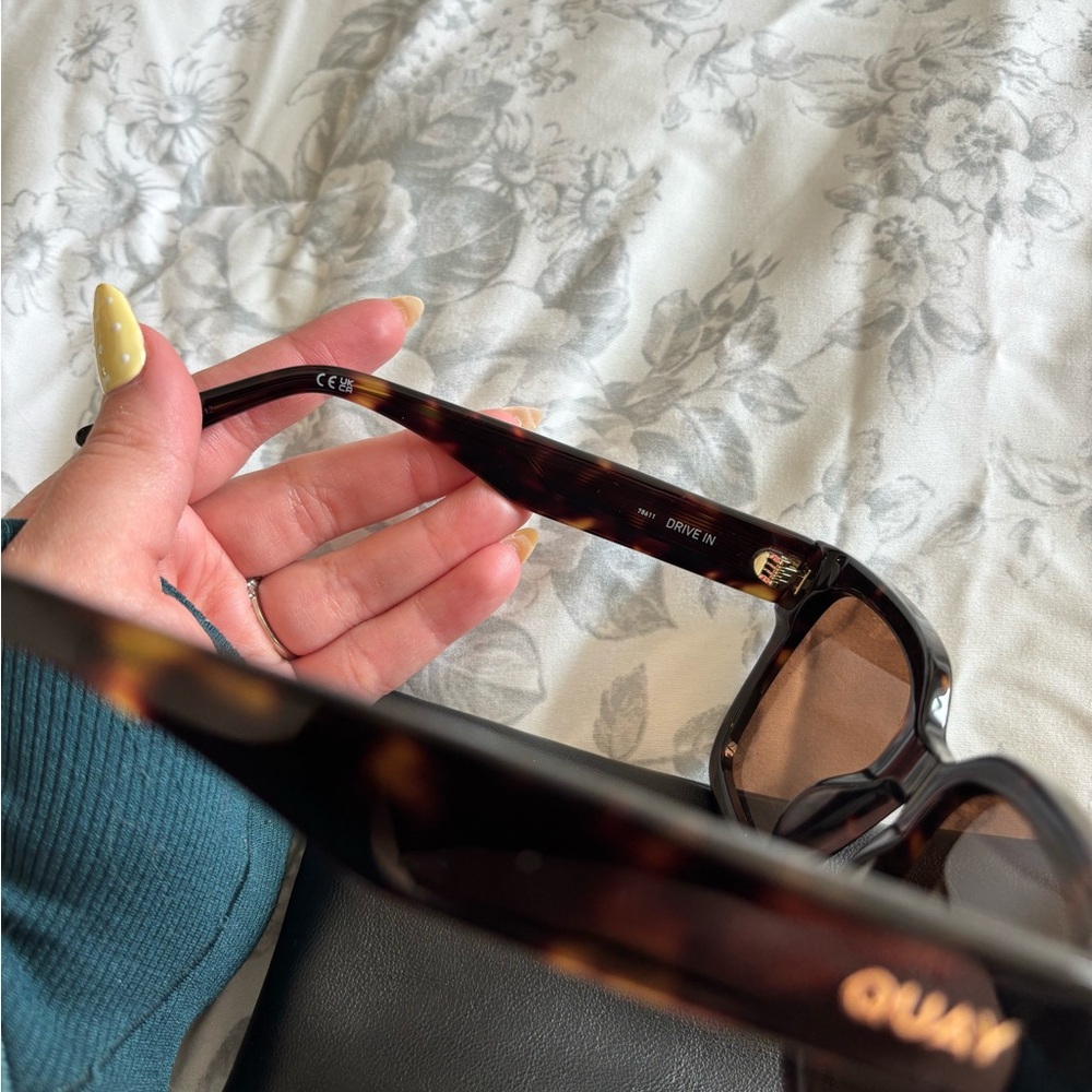 Quay Australia Brown Tortoise Sunglasses - Picture 5 of 9